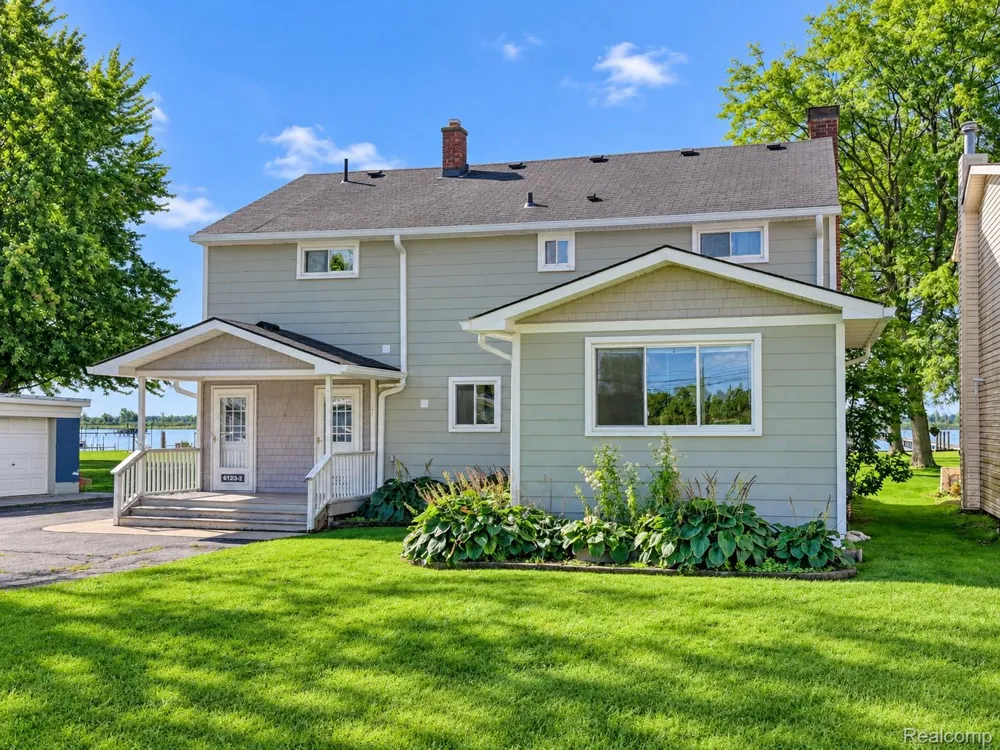 6123 Pointe Tremble Road Clay Township, MI 48001