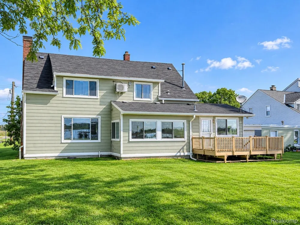 6123 Pointe Tremble Road Clay Township, MI 48001