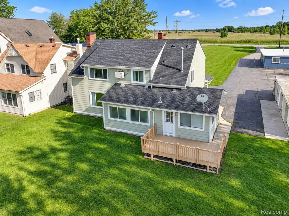 6123 Pointe Tremble Road Clay Township, MI 48001