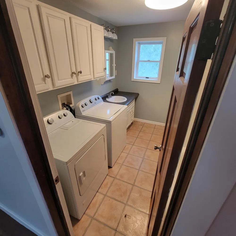 8 E Barton Street Newaygo City, MI 49337