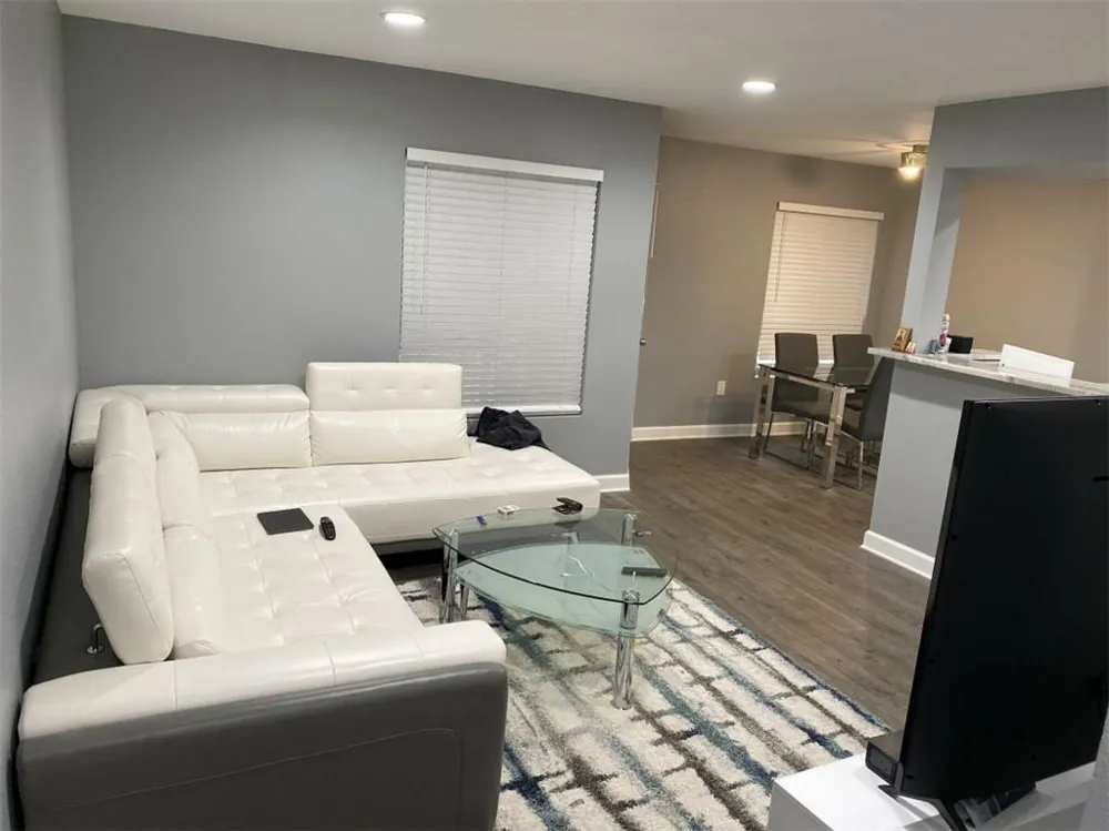 2321 NW 33rd Street #209 Oakland Park, FL 33309