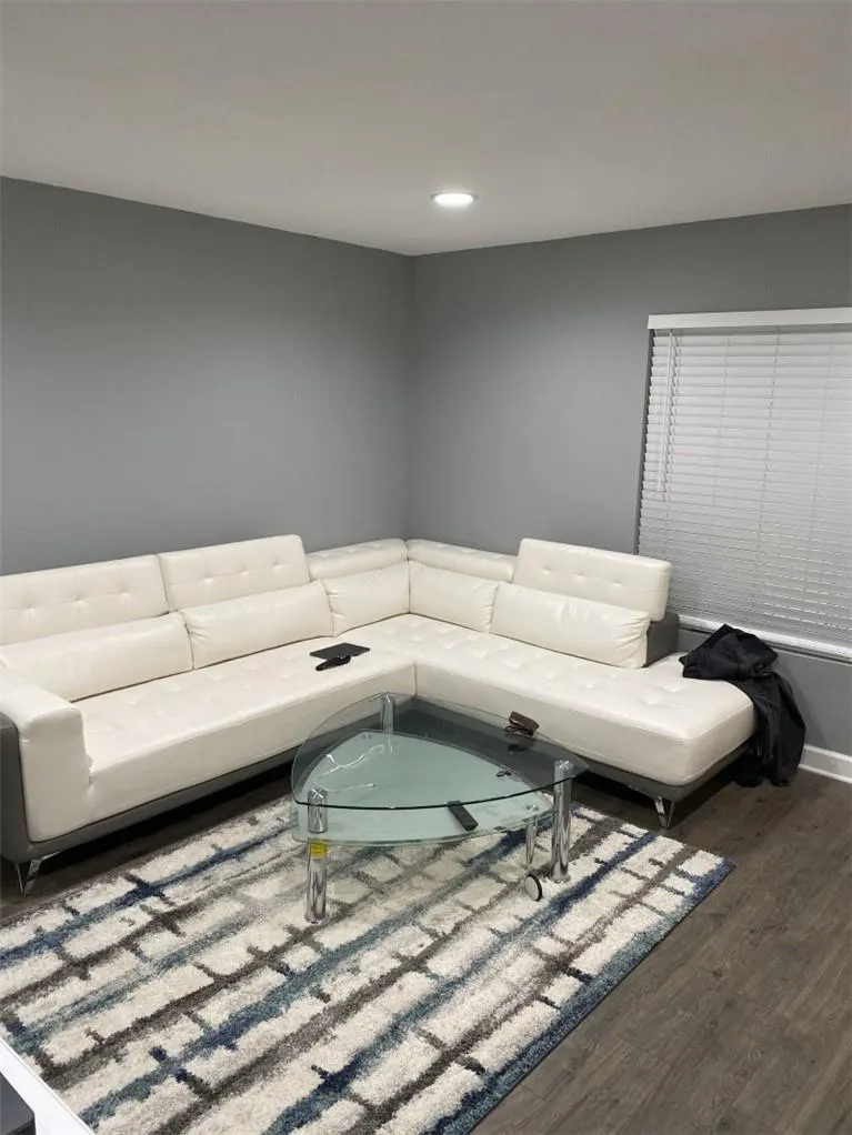2321 NW 33rd Street #209 Oakland Park, FL 33309