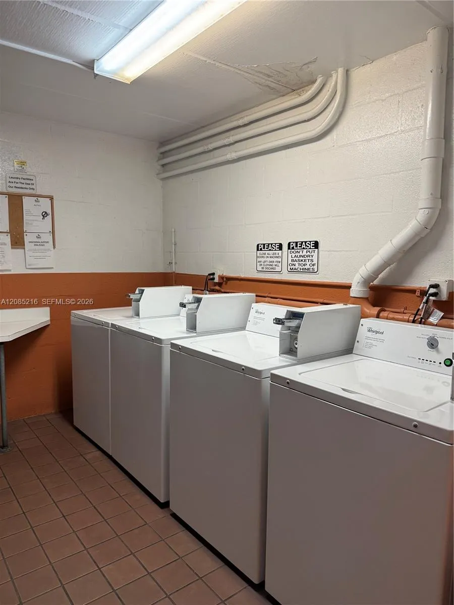 2366 E Mall Dr #308 Fort Myers, FL 33901