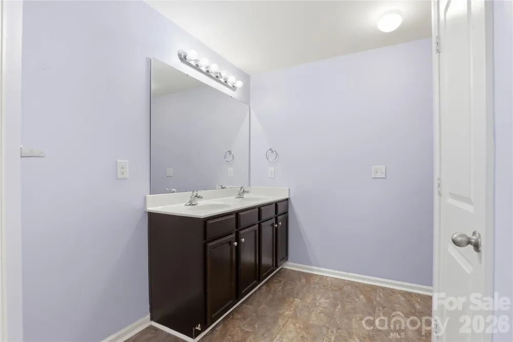 3627 Danvers Street Charlotte, NC 28213