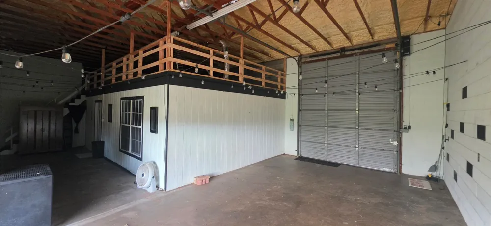 1214 desvoignes Denison, TX 75021