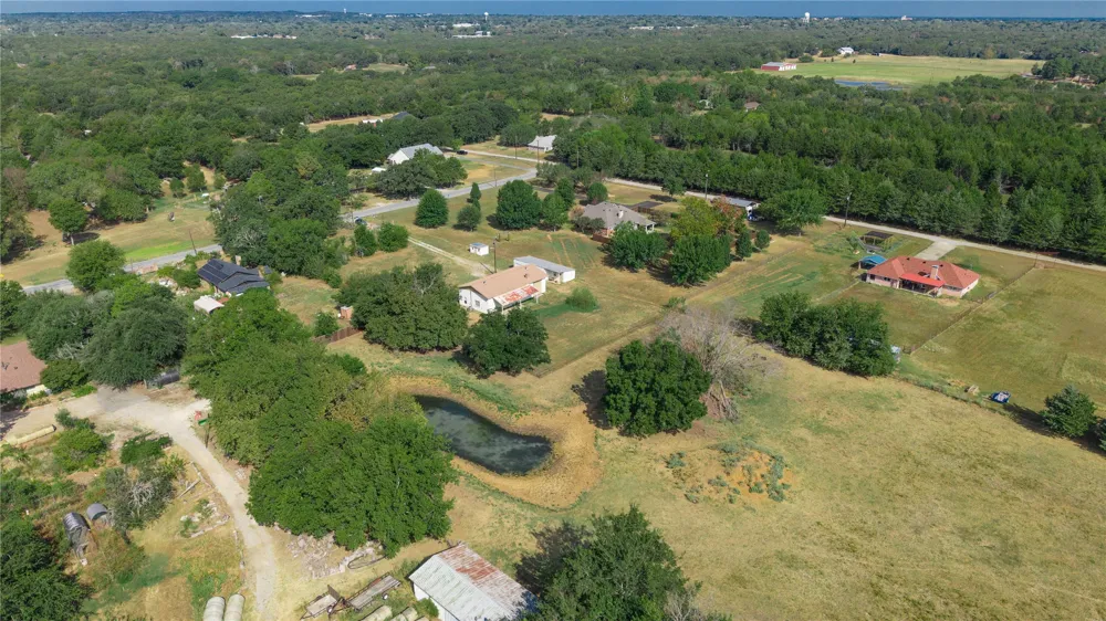 1214 desvoignes Denison, TX 75021