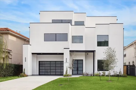 3209 Mcculloch Circle