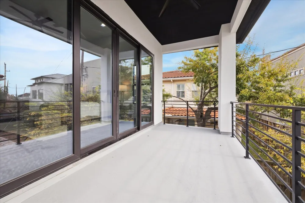 3209 Mcculloch Circle Houston, TX 77056