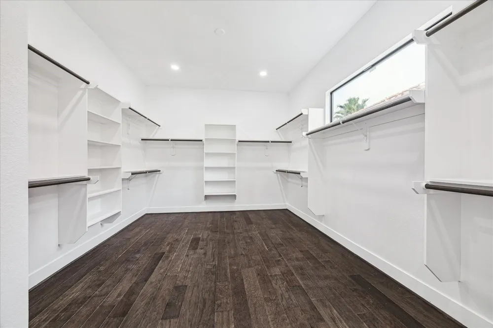 3209 Mcculloch Circle Houston, TX 77056