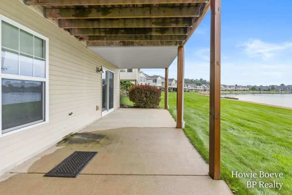 7403 Watermark Drive Allendale, MI 49401