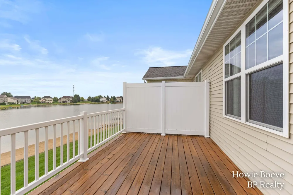 7403 Watermark Drive Allendale, MI 49401