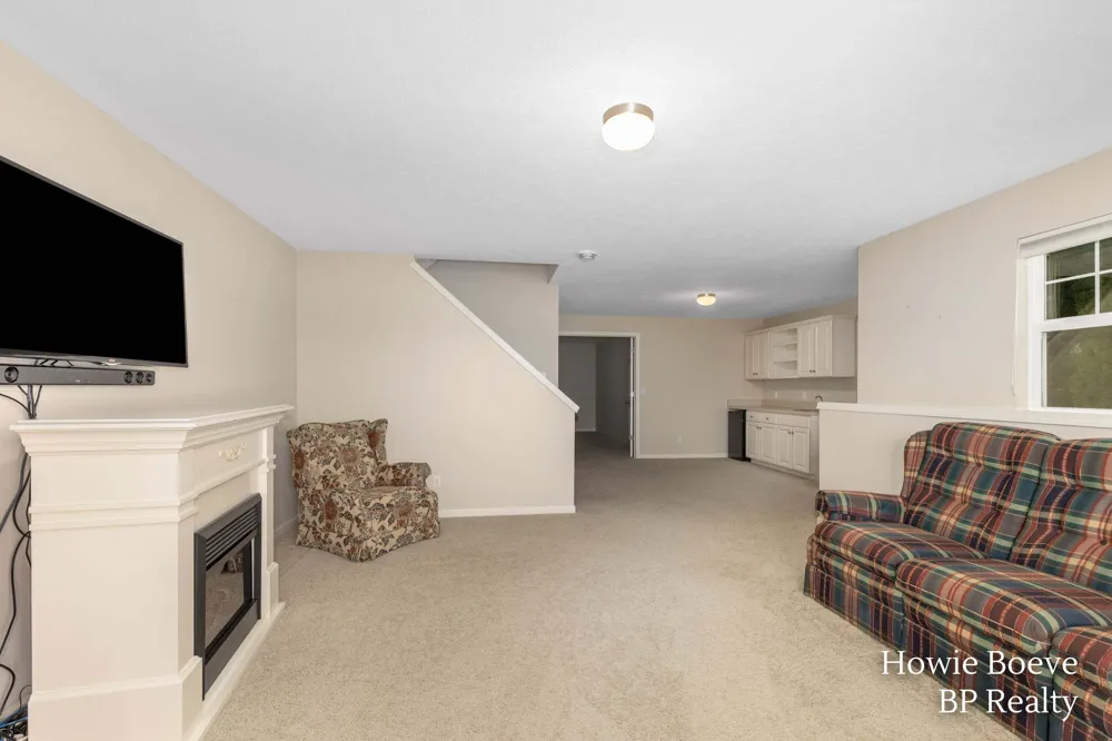 7403 Watermark Drive Allendale, MI 49401