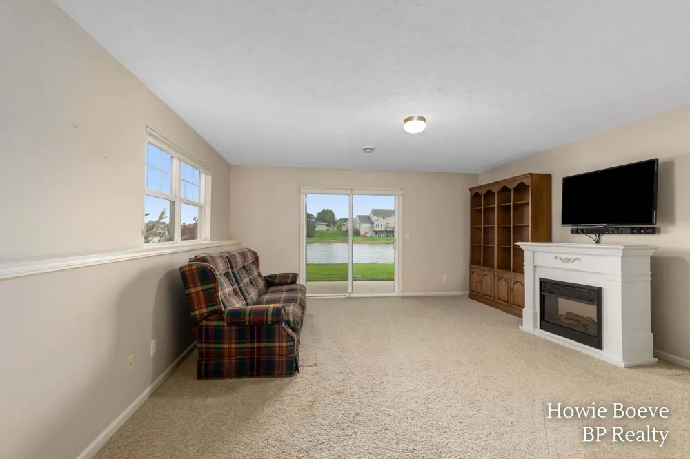 7403 Watermark Drive Allendale, MI 49401