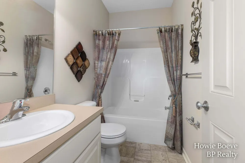 7403 Watermark Drive Allendale, MI 49401