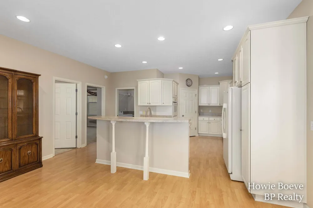 7403 Watermark Drive Allendale, MI 49401