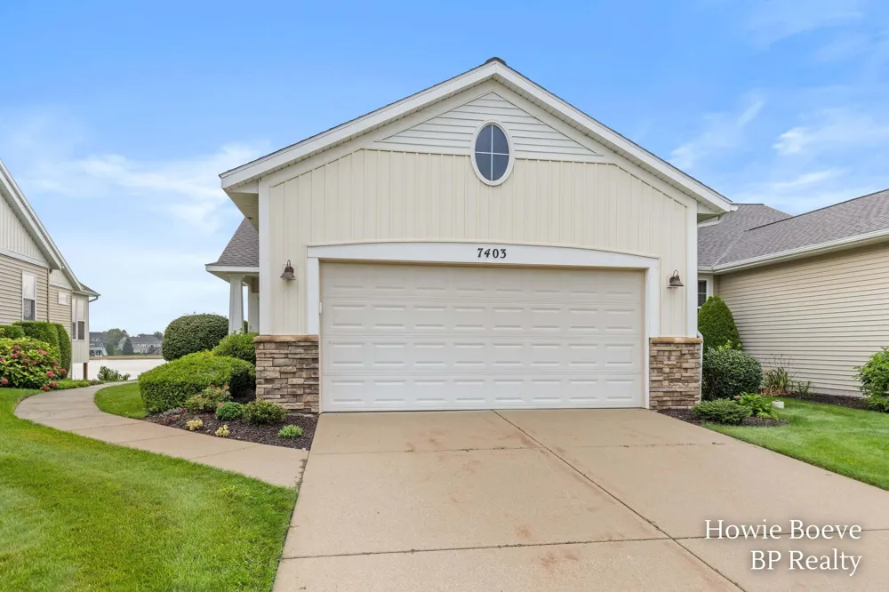 7403 Watermark Drive Allendale, MI 49401