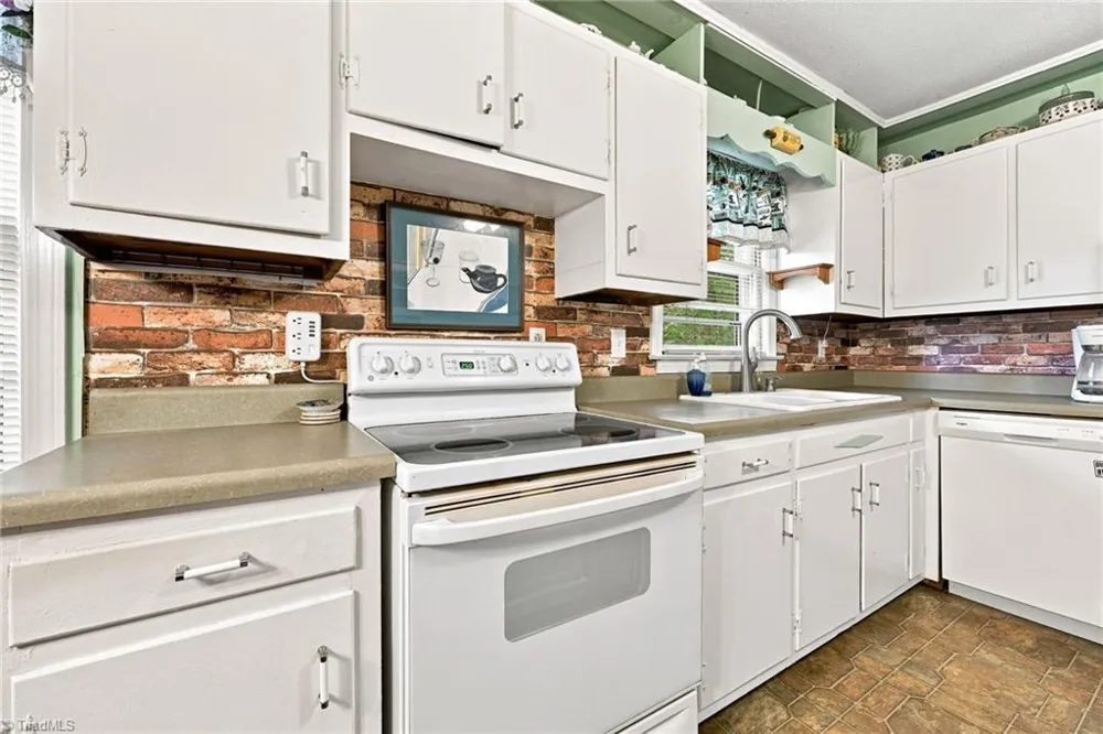 4725 Mill Creek Road Cedar Grove, NC 27231
