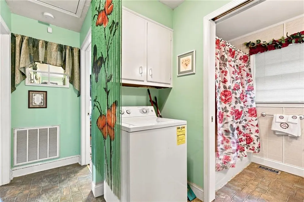4725 Mill Creek Road Cedar Grove, NC 27231