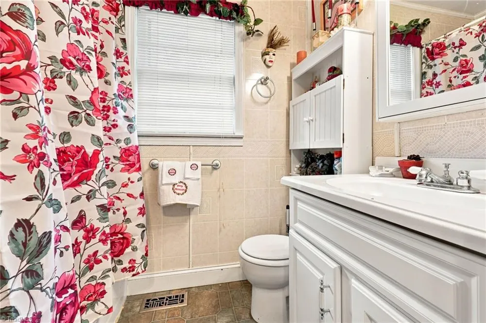 4725 Mill Creek Road Cedar Grove, NC 27231