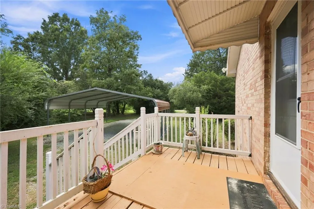 4725 Mill Creek Road Cedar Grove, NC 27231