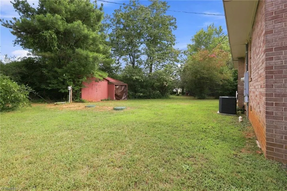 4725 Mill Creek Road Cedar Grove, NC 27231