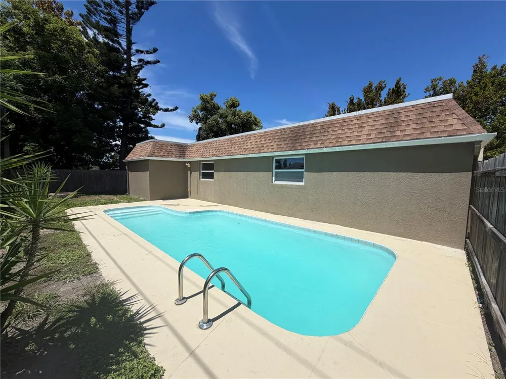 5324 REEF DRIVE New Port Richey, FL 34652