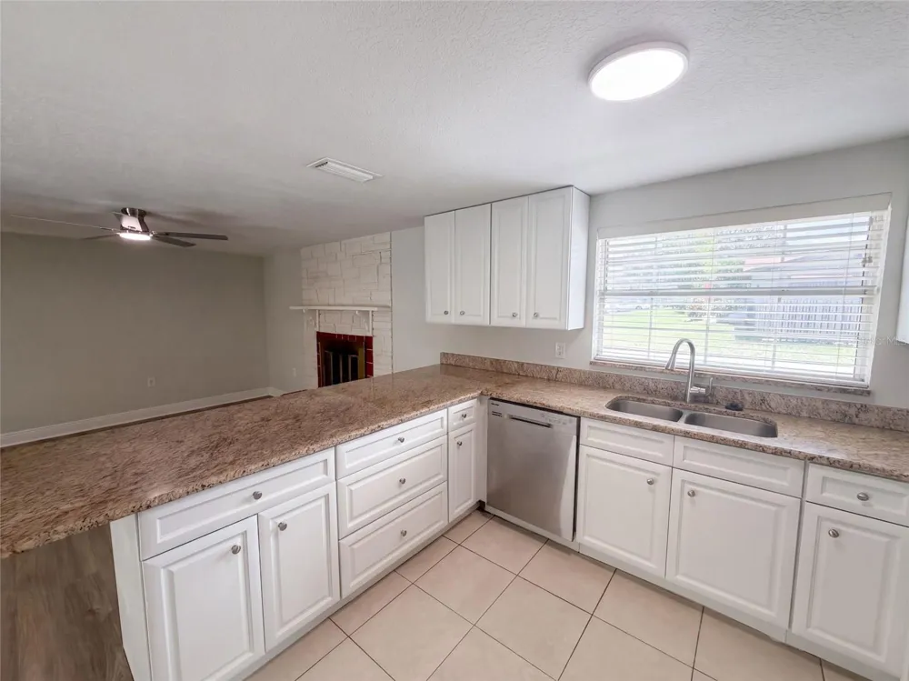 5324 REEF DRIVE New Port Richey, FL 34652
