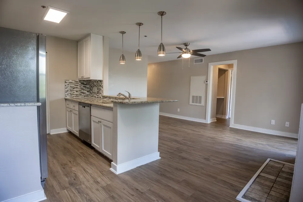 1306 Norwalk Lane #305 Austin, TX 78703