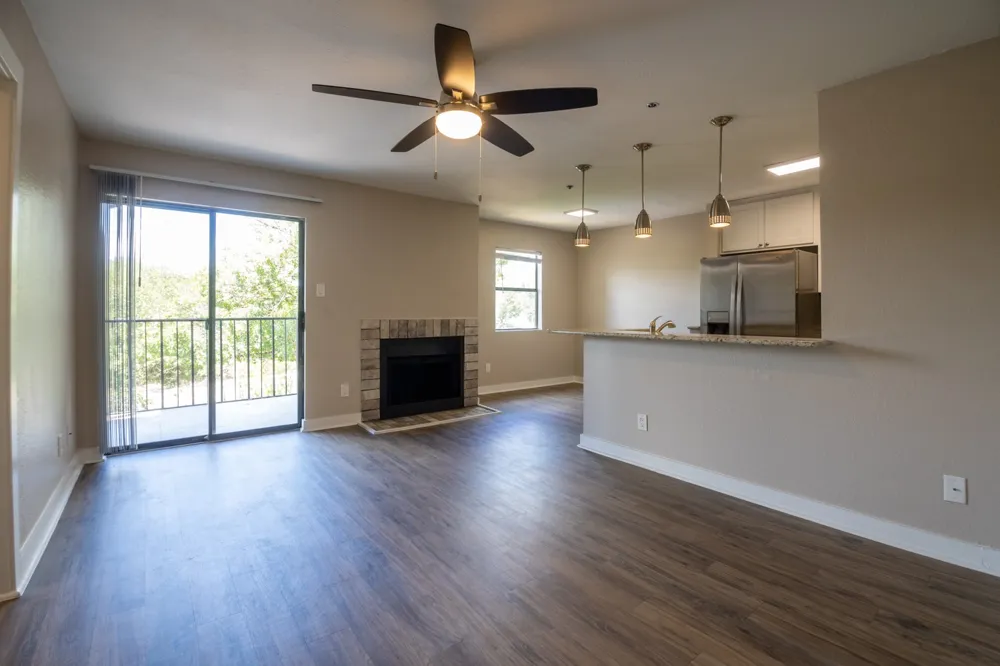 1306 Norwalk Lane #305 Austin, TX 78703