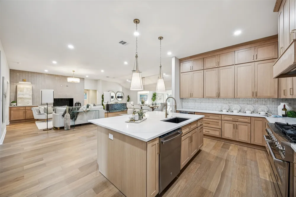 4408 Forest Bend Dallas, TX 75244