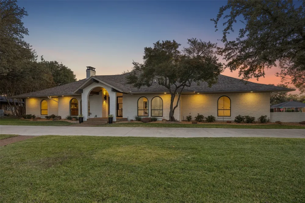 4408 Forest Bend Dallas, TX 75244