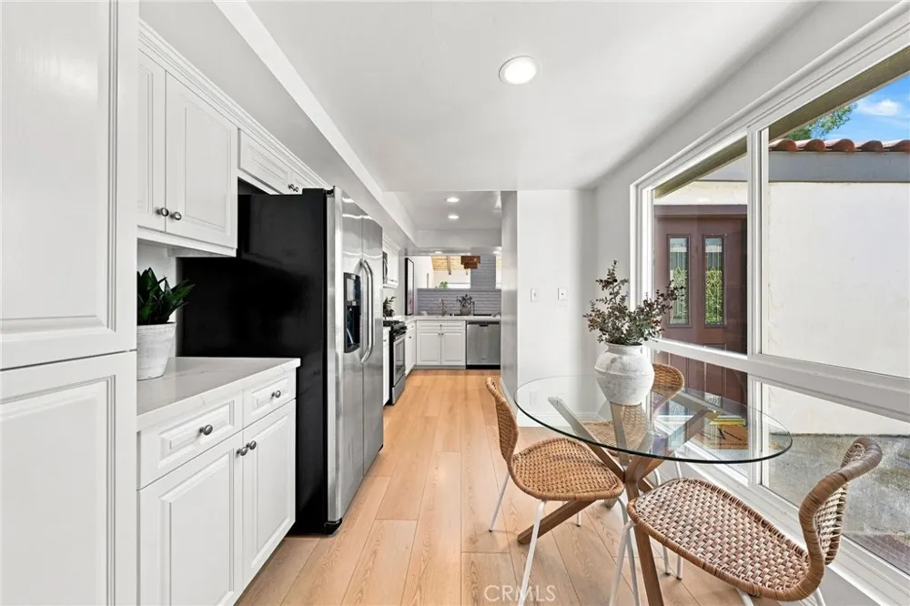 52 Acacia Tree Lane Irvine, CA 92612
