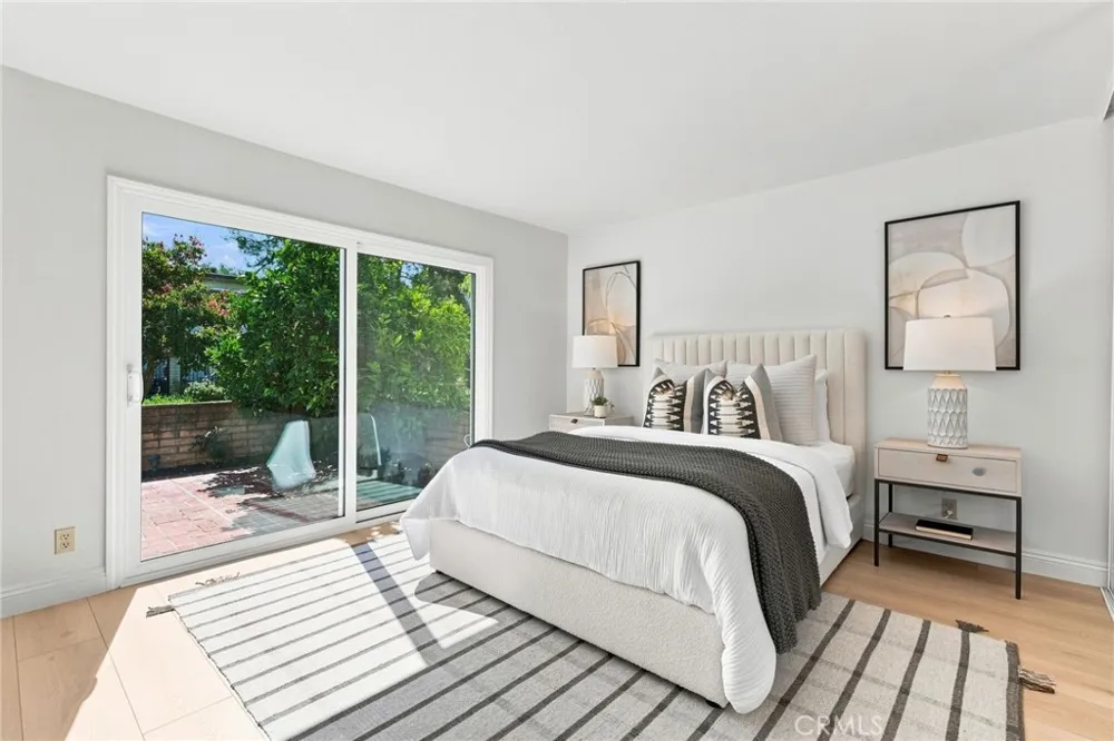 52 Acacia Tree Lane Irvine, CA 92612