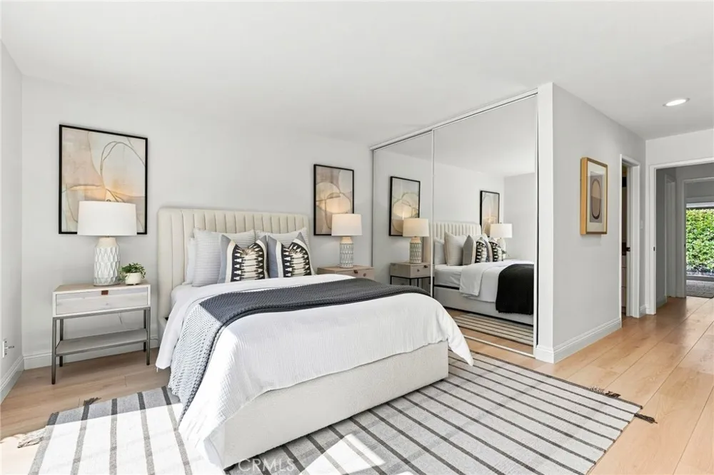 52 Acacia Tree Lane Irvine, CA 92612