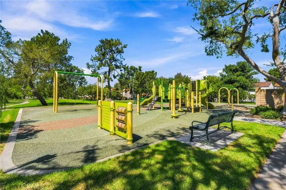 52 Acacia Tree Lane Irvine, CA 92612