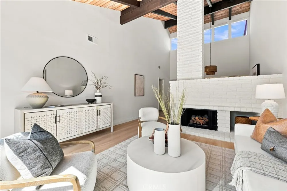 52 Acacia Tree Lane Irvine, CA 92612