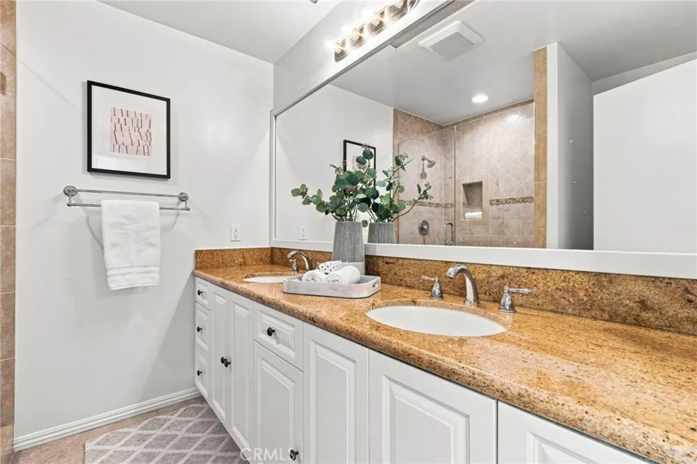 52 Acacia Tree Lane Irvine, CA 92612
