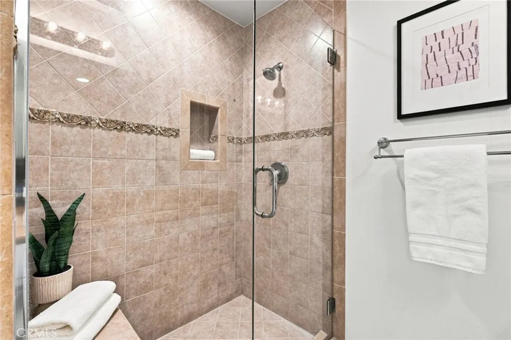 52 Acacia Tree Lane Irvine, CA 92612