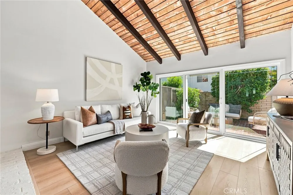 52 Acacia Tree Lane Irvine, CA 92612