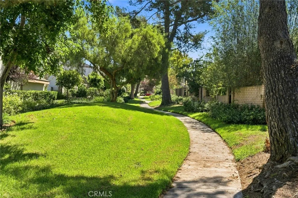 52 Acacia Tree Lane Irvine, CA 92612