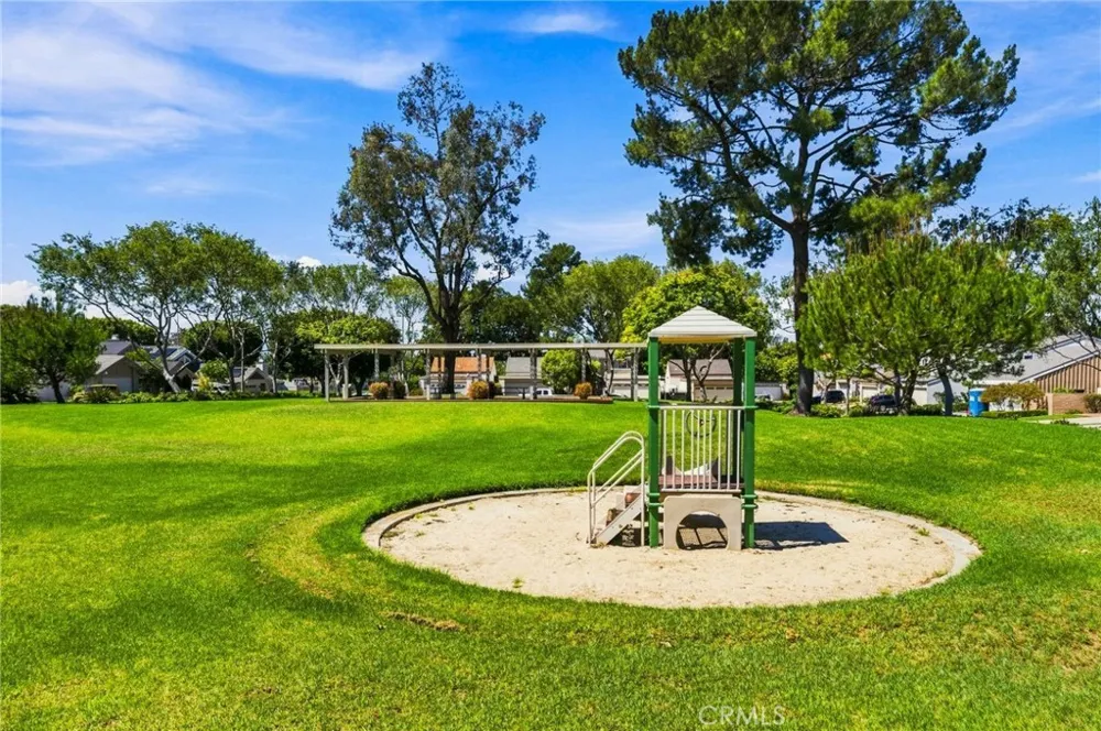 52 Acacia Tree Lane Irvine, CA 92612