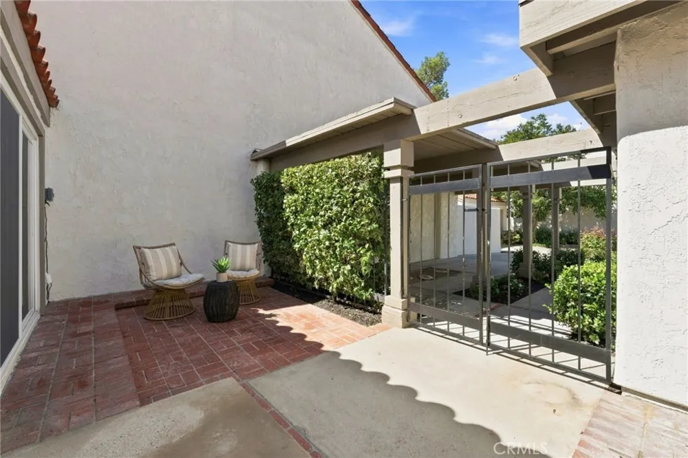 52 Acacia Tree Lane Irvine, CA 92612