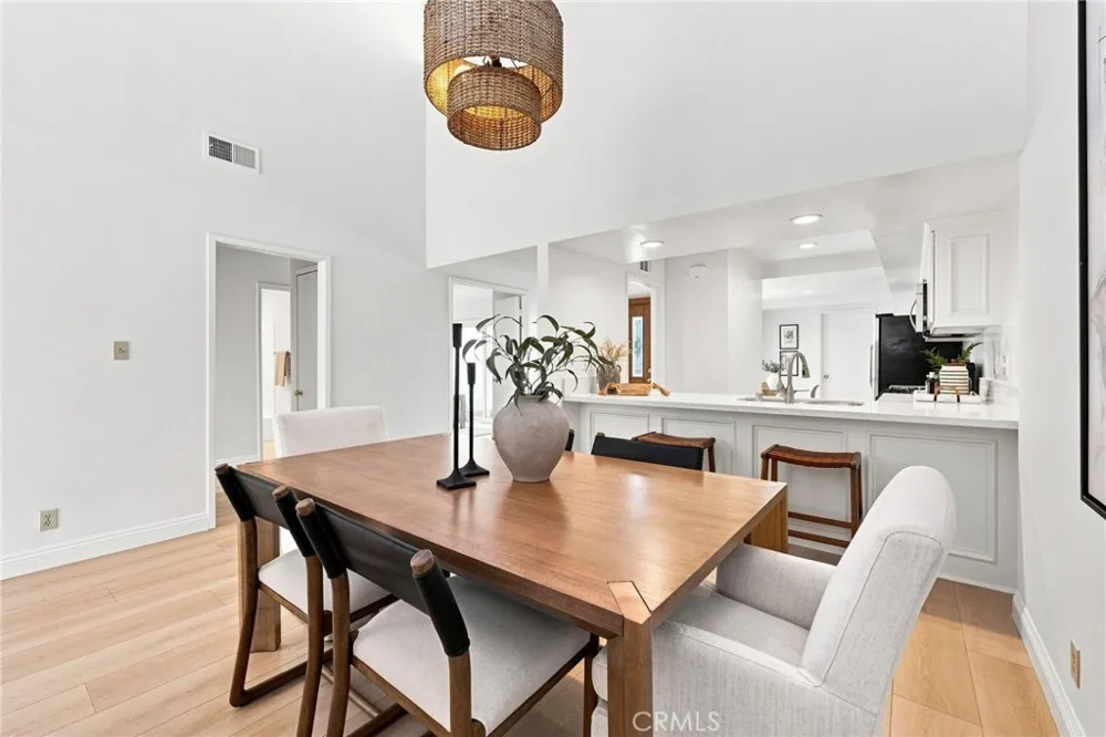 52 Acacia Tree Lane Irvine, CA 92612
