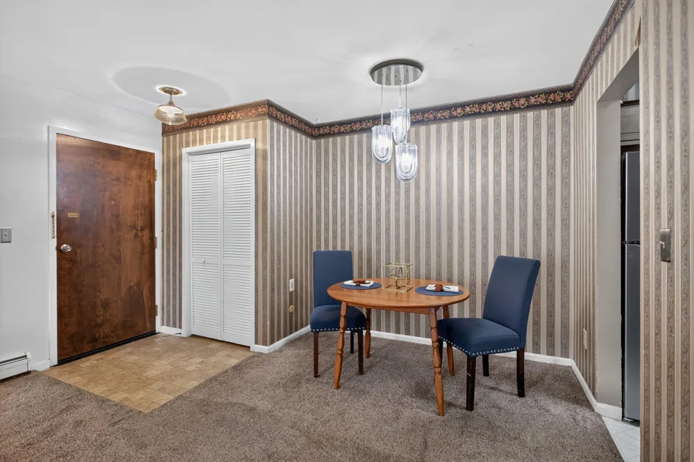 806 W Michigan Avenue #209W Jackson, MI 49202