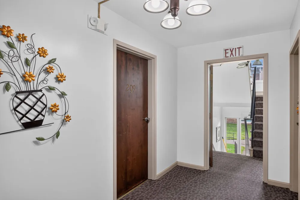 806 W Michigan Avenue #209W Jackson, MI 49202