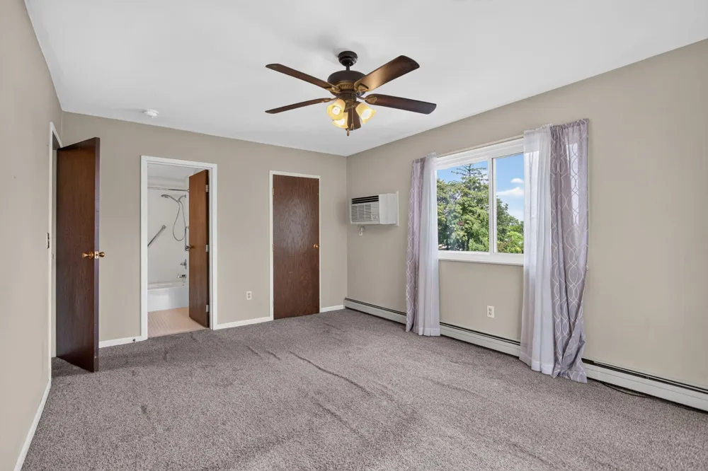 806 W Michigan Avenue #209W Jackson, MI 49202
