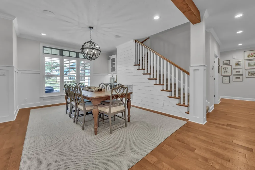 279 Harrowgate Dr Clarksville, TN 37043