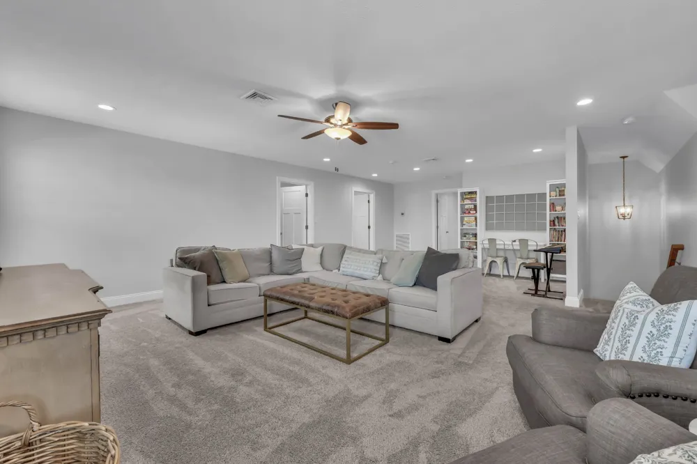 279 Harrowgate Dr Clarksville, TN 37043