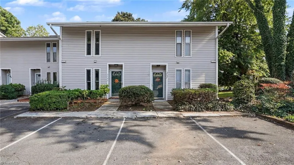 3755 Heathrow Drive Winston-Salem, NC 27127