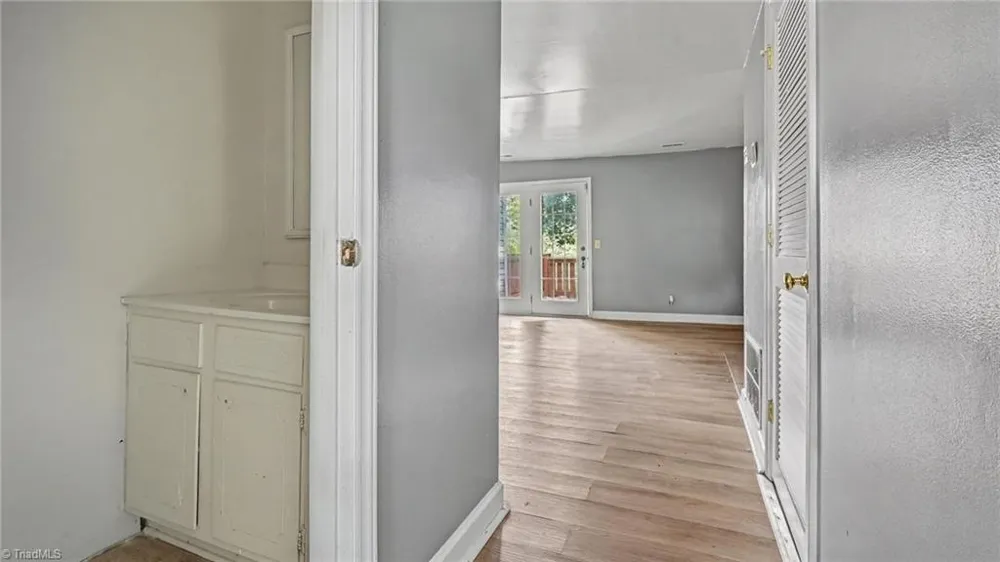 3755 Heathrow Drive Winston-Salem, NC 27127